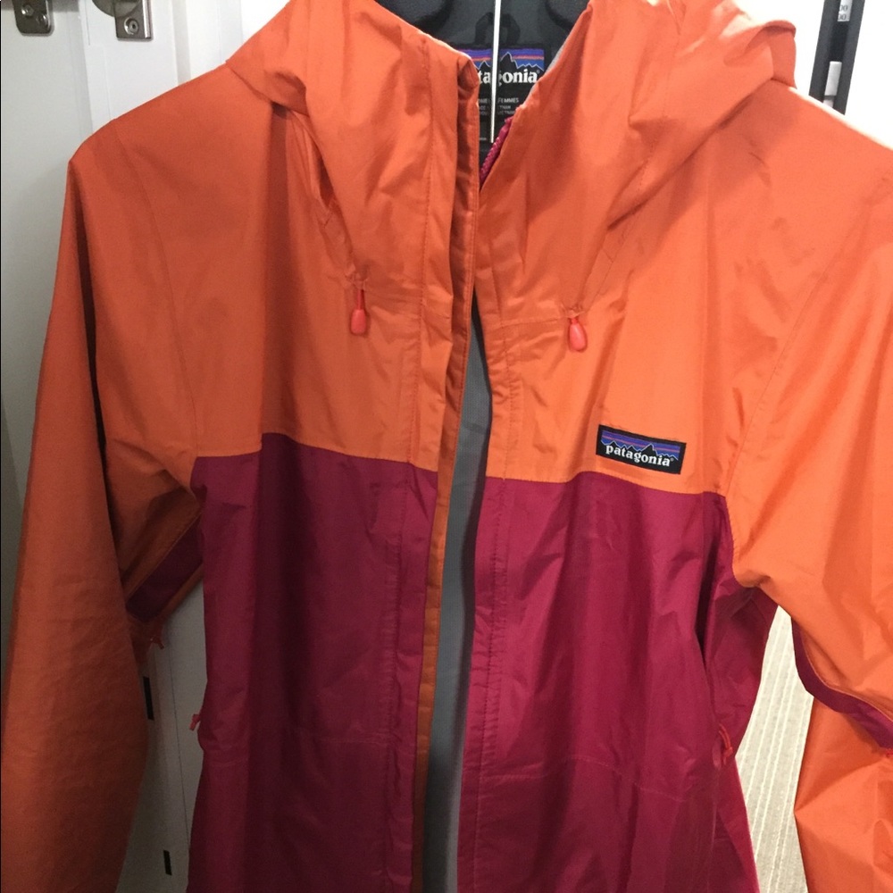 Patagonia Torrentshell in color Coral/Pink